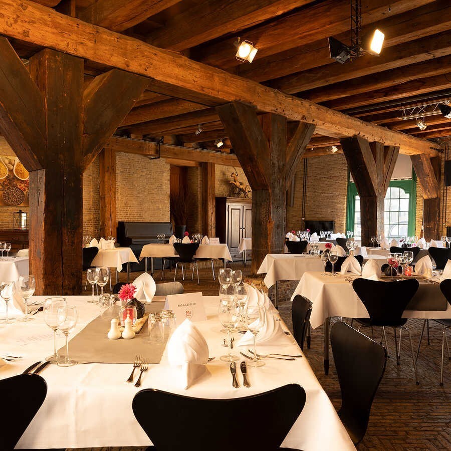 't Peperhuys (de achterzaal)