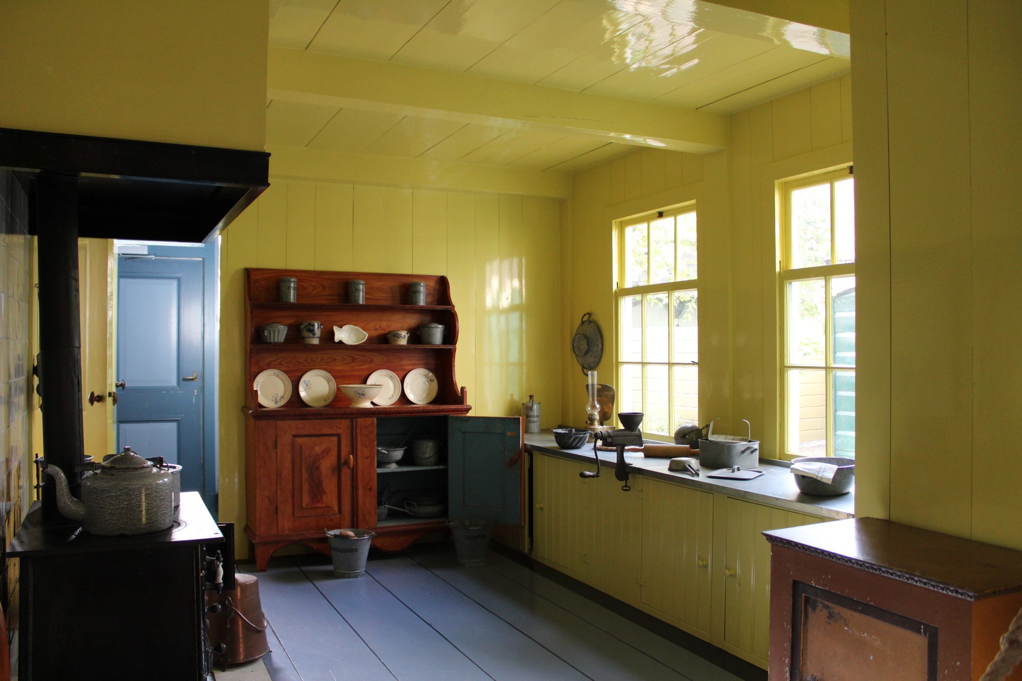 De gele keuken van het Zaanse huis